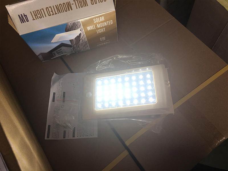 outdoor solar wall sensor light with good price highway lighting