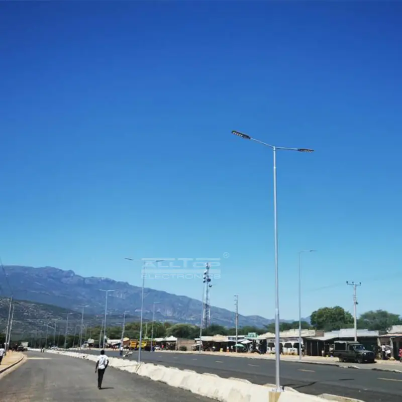 200W LED Street Light On The Southern Bypass Main Road In Nairobi,Kenya